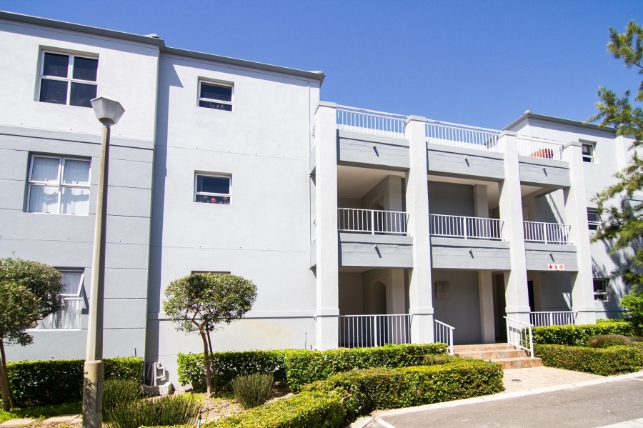To Let 2 Bedroom Property for Rent in Vredekloof East Western Cape